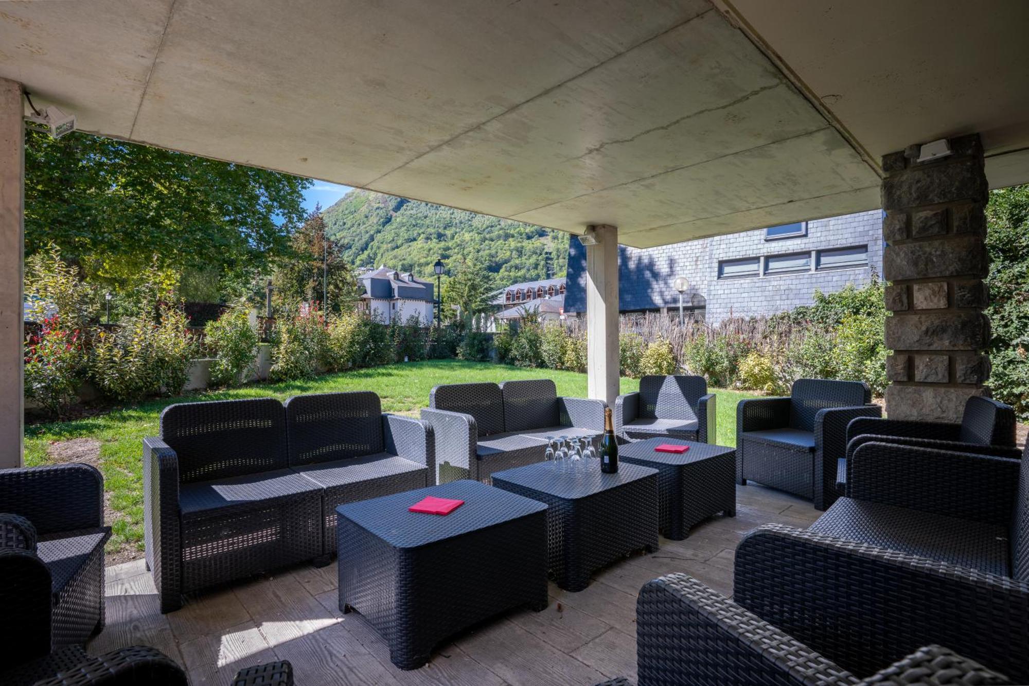 Grand Chalet St-Lary Centre 13 A 15 Pers Saint-Lary-Soulan Dış mekan fotoğraf